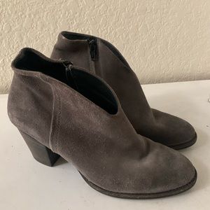 Paul Green Delgado Booties